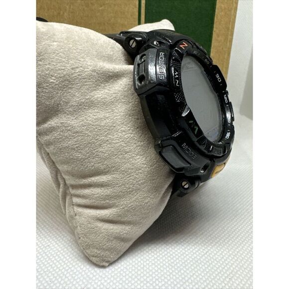 Casio Pro Trek PAG-240 Men\'s Black Resin Strap Digital Dial Genuine Watch JNA22 main image 5